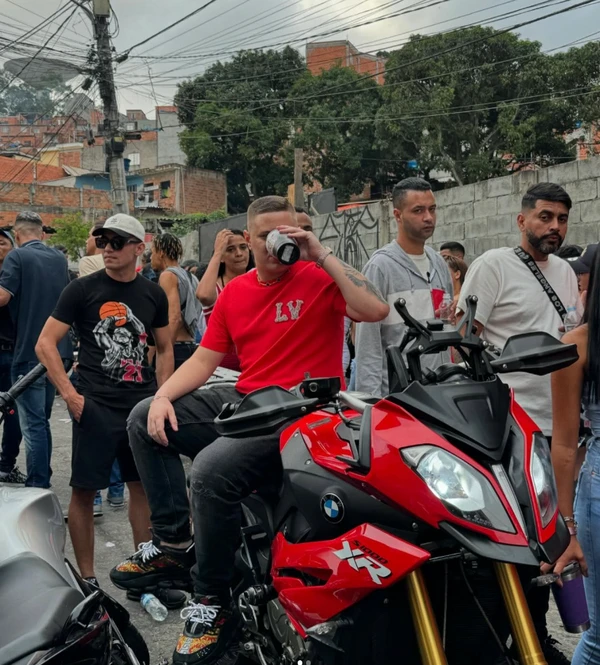 Gillard Bezerra, de 21 anos, coleciona polêmicas por Reprodução / Redes Sociais