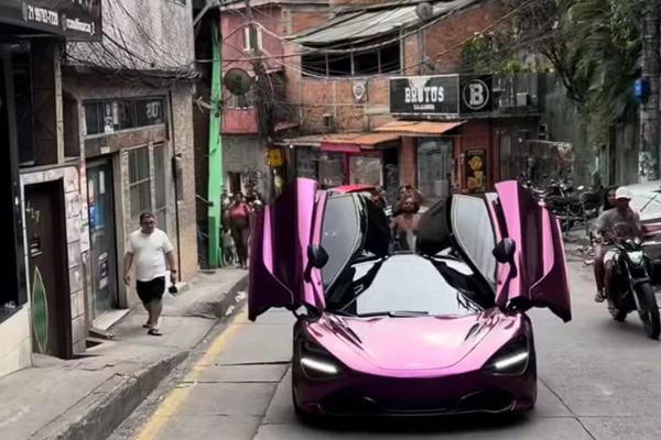 MC Lauren Coupé do influenciador viralizou em vídeo na Rocinha