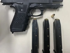 Imagem - PM prende falso policial penal com arma e carro adulterado em Periperi