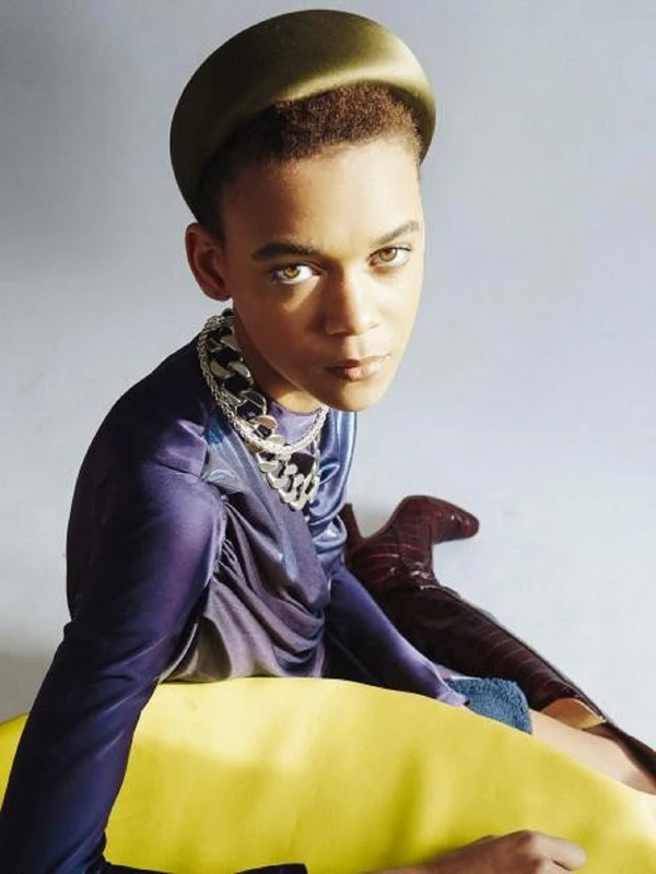 A modelo Venuz Lee, 22 anos