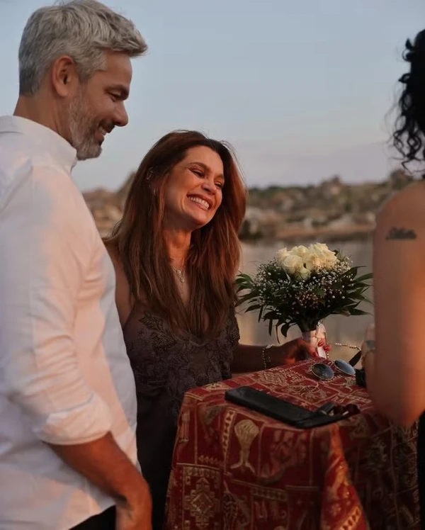Na Capadocia, Flavia Alessandra e Otaviano Costa se casam de novo por Reprodução/Instagram