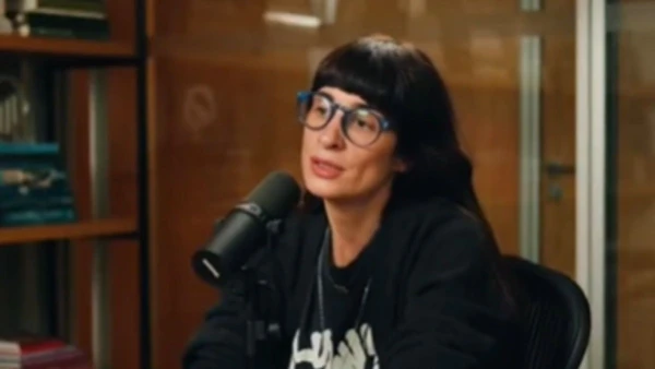 Camila Fremder por Reprodução