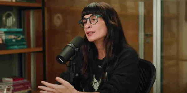Camila Fremder por Reprodução