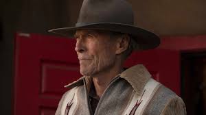Clint Eastwood  por Reprodução