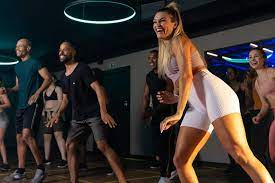 Dança é ótima aliada para a saúde por Divulgação e Shutterstock