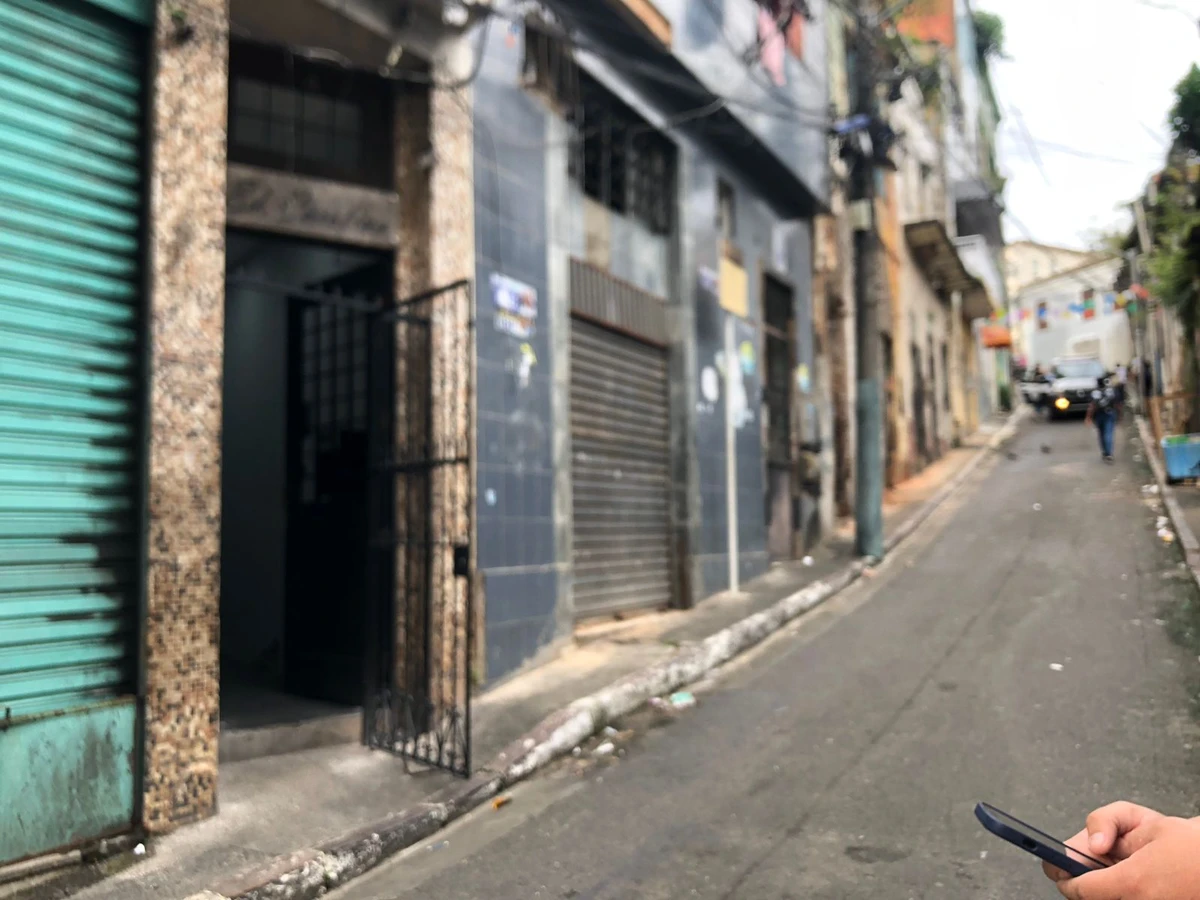 Dupla tentou invadir apartamento e deu início a tiroteio por Wendel de Novais/CORREIO