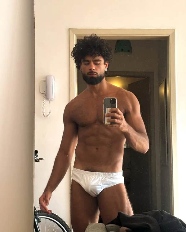 Hélyo Felipe por Reprodução/Instagram