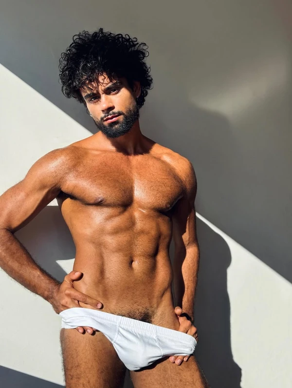 Hélyo Felipe por Reprodução/Instagram
