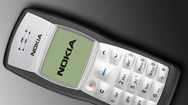 Nokia 1100 por Reprodução