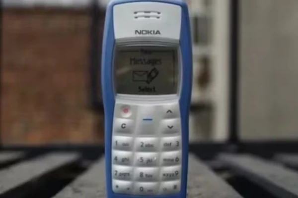 Nokia 1100 por Reprodução