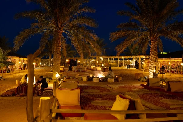 O que atrai os turistas para o deserto de Dubai por Divulgação