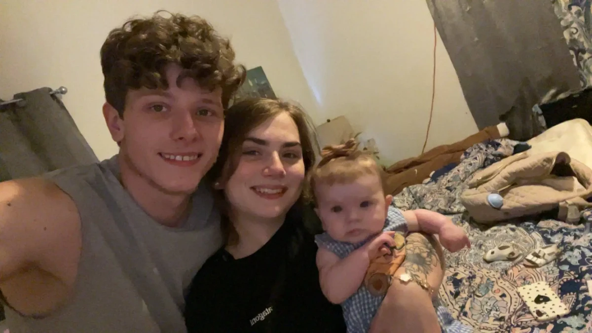 Pais com bebê por Reprodução