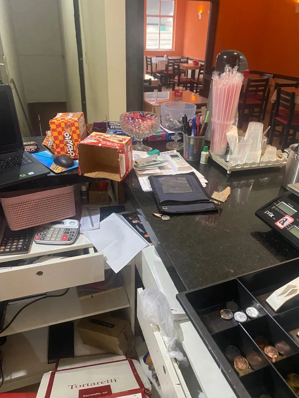 Restaurante invadido na Graça  por Reprodução