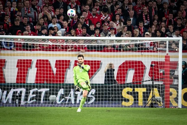 Sven Ulreich