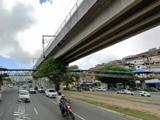 Imagem - Mulher é morta a tiros na passarela da Avenida Bonocô