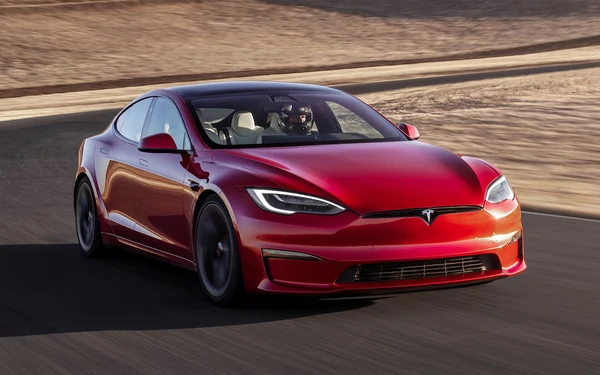 Model S Plaid por Divulgação