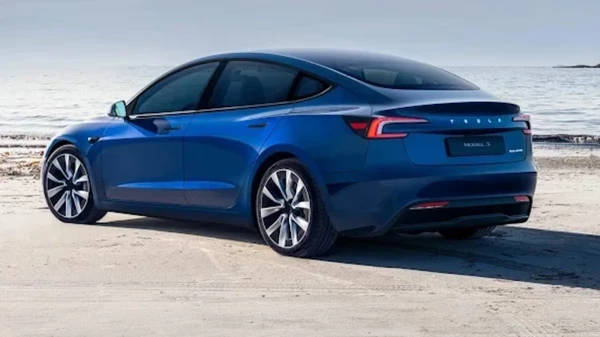 Tesla Model 3 por Divulgação