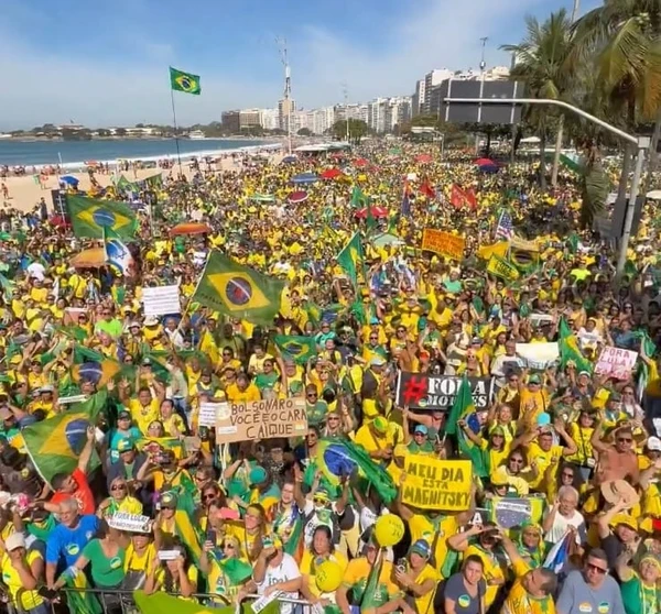 Ato em defesa do ex-presidente Jair Bolsonaro no Rio de Janeiro