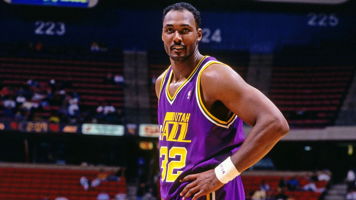 Karl Malone por Divulgação/NBA 