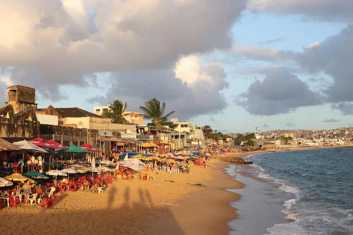 Praia da Boa Viagem por Marina Silva/CORREIO*