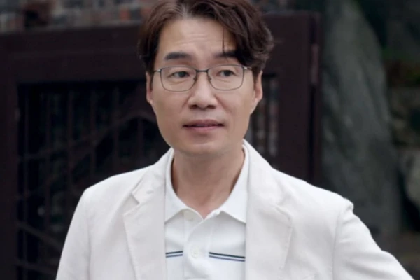  Song Young-Kyu foi encontrado morto aos 55 anos