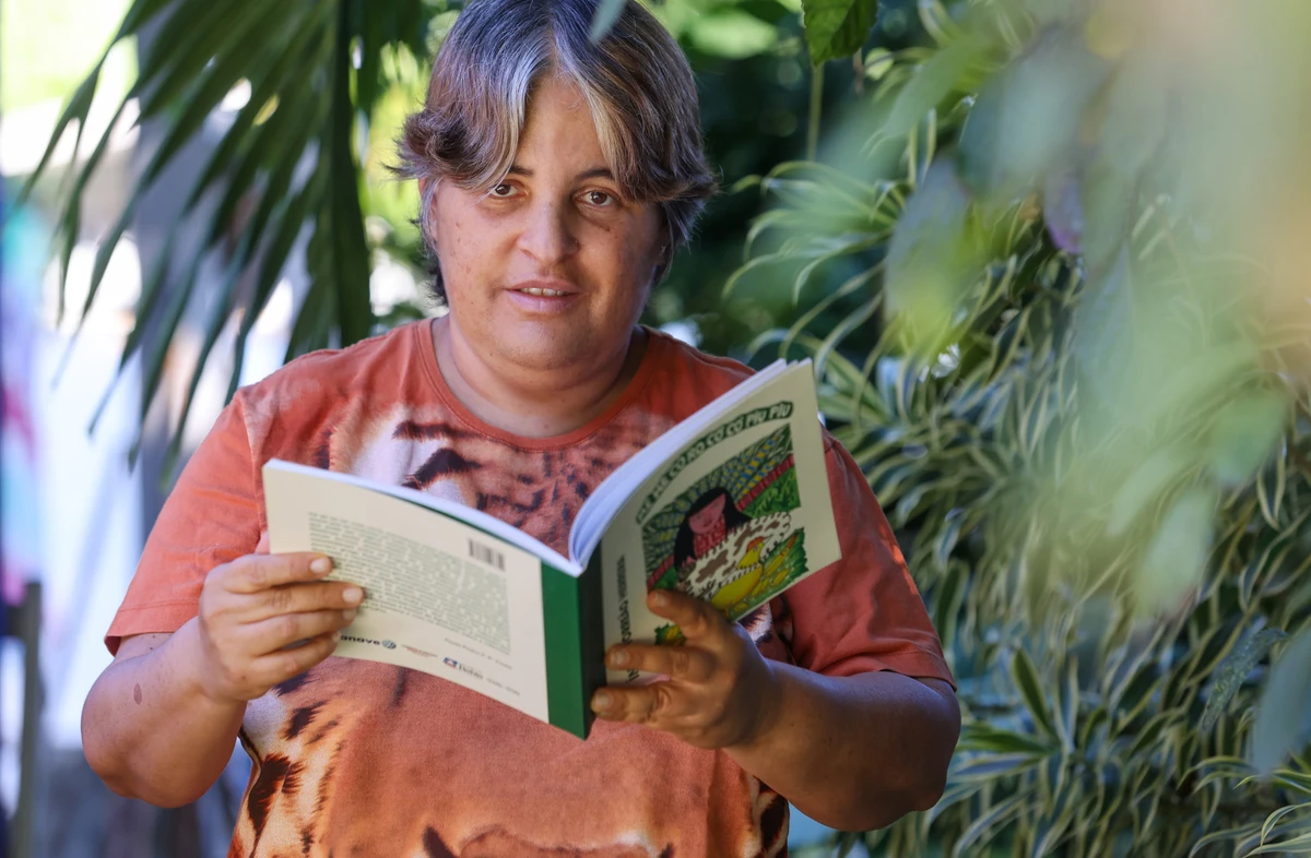 A escritora baiana Índia Herrera