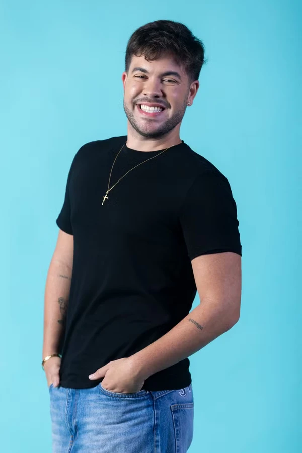 Álvaro por Globo/Léo Rosario