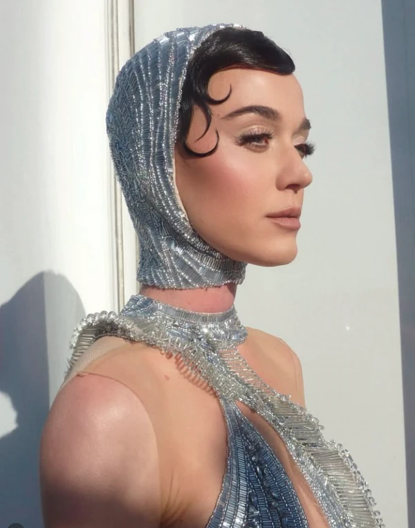 Katy Perry por Reprodução | Instagram