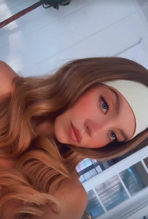 Sydney Sweeney por Reprodução | Instagram
