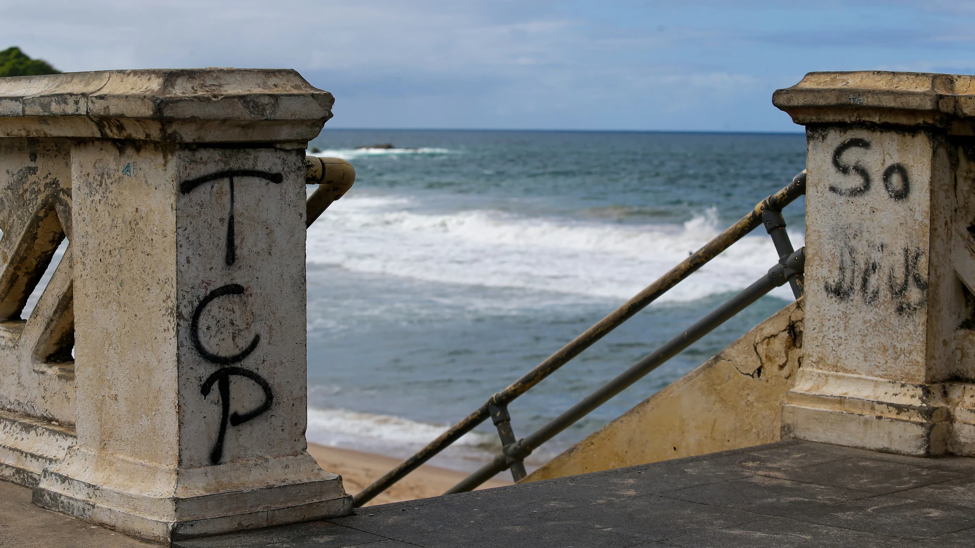 Imagem - Nova lei determina multa de R$ 21 mil para quem pichar 'CV', 'BDM' e 'TCP' em Salvador