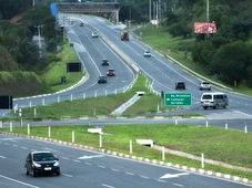 Imagem - Vazamento de biodiesel interdita acesso a Simões Filho na BR-324