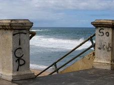 Imagem - Nova lei determina pena de R$ 21 mil para quem pichar 'CV', 'BDM' e 'TCP' em Salvador