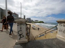 Imagem - Polícia analisa imagens de câmeras e prioriza informações sobre pichações na Barra