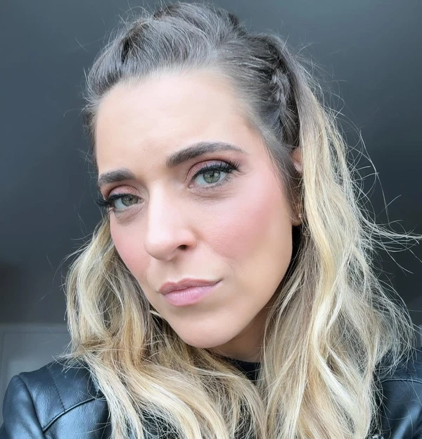 Júlia Rabello  por Reprodução/Instagram