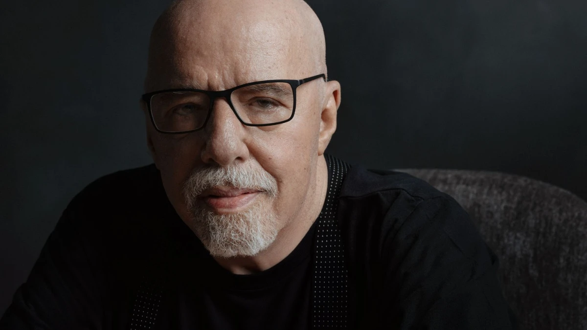 Paulo Coelho por Divulgação