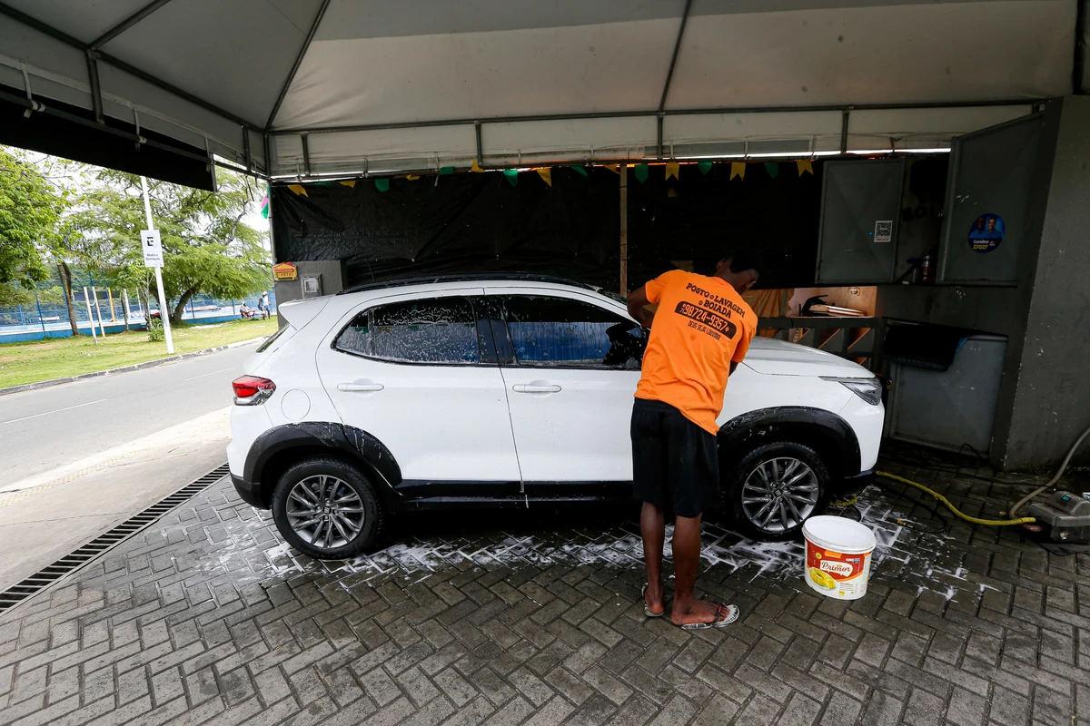 Problemas com a falta de água em Salvador por Arisson Marinho/CORREIO