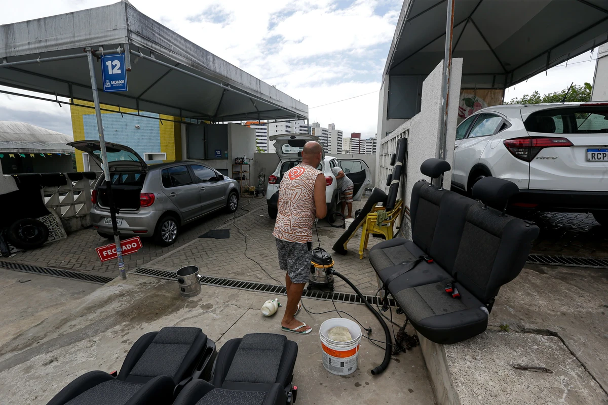 Problemas com a falta de água em Salvador por Arisson Marinho/CORREIO