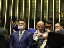 Imagem - Alcolumbre diz não aceitar intimidações e Motta promete suspender quem impedir votações