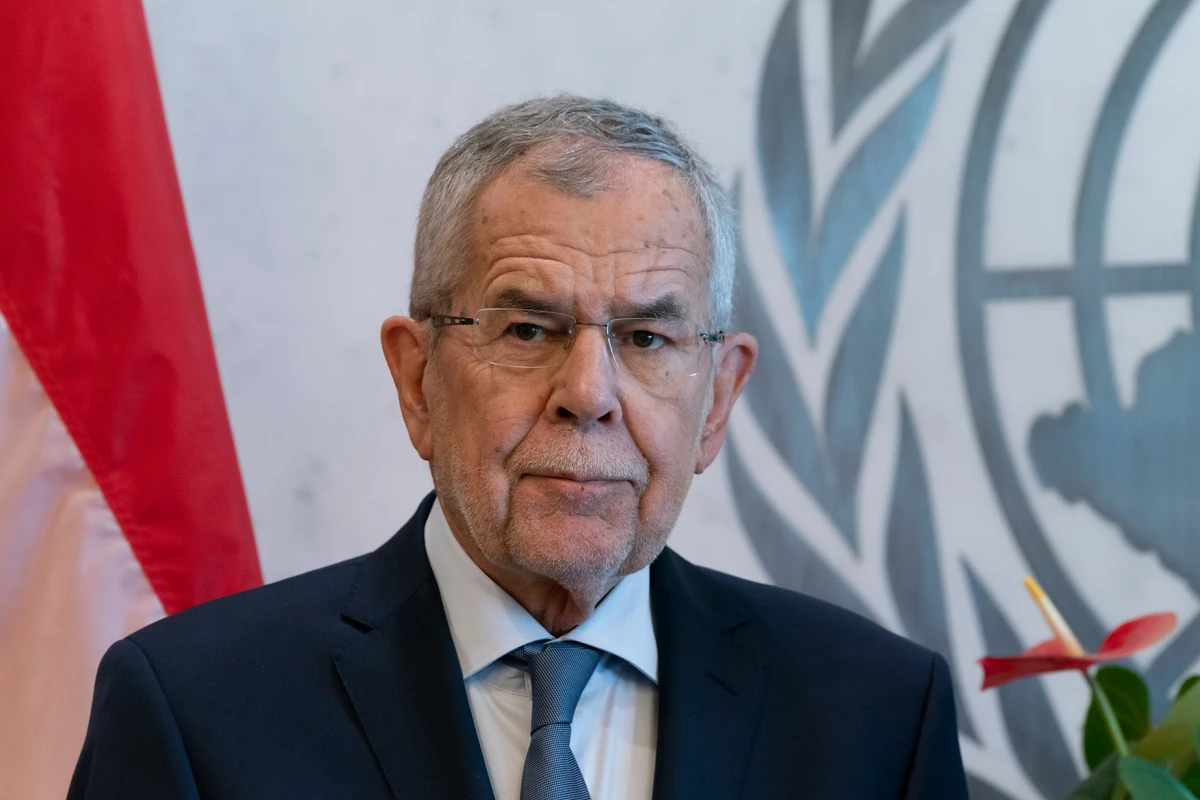 Alexander Van der Bellen
