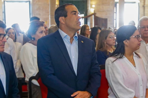 Bruno Reis em missa