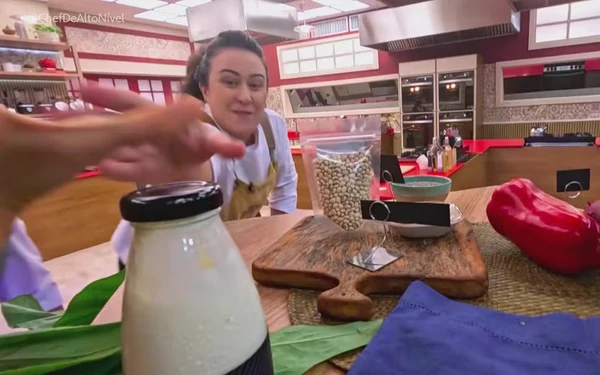 Fucano e Luiza disputam creme de leite no Chef de Alto Nível por Globo