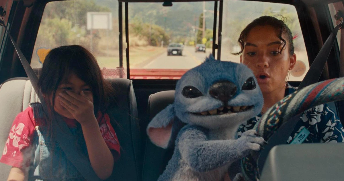 Lilo & Stitch  por Reprodução