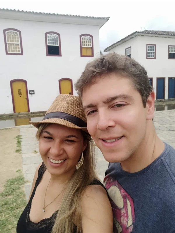 Marcus Marinho e Luana de Paula