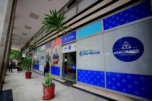 Salvador lidera geração de empregos no Nordeste no primeiro semestre de 2025 e é 4º lugar no Brasil, aponta Caged