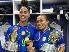 Imagem - Marta e Amanda Gutierres são indicadas ao prêmio de melhor jogadora na Bola de Ouro