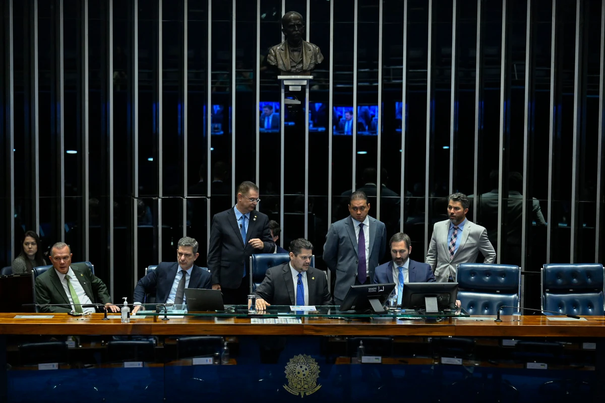Davi Alcolumbre, presidente do Senado, comandou a votação que aprovou o PL por  Edilson Rodrigues/Agência Senado