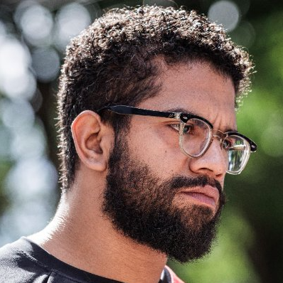 Jones Manoel teve contas derrubadas por Reprodução (Arquivo Pessoal e Redes Sociais)