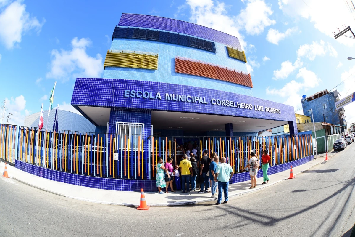 Escola Municipal Conselheiro Luiz Rogério, no bairro de Castelo Branco por  Valter Pontes/ Secom PMS