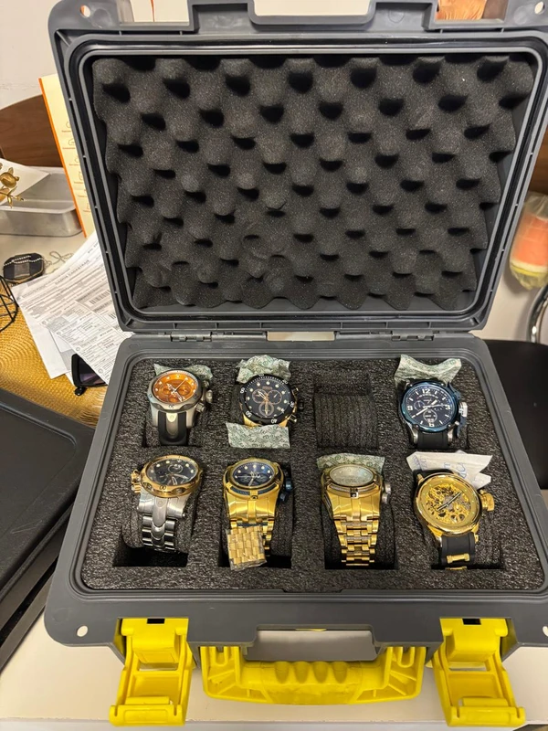 Relógios apreendidos