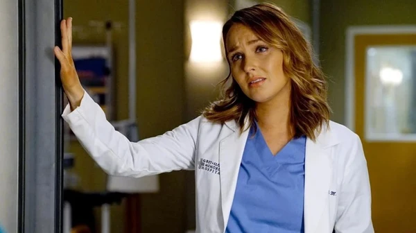 Camilla Luddington de 'Grey’s Anatomy' revela diagnóstico de doença autoimune após cansaço extremo